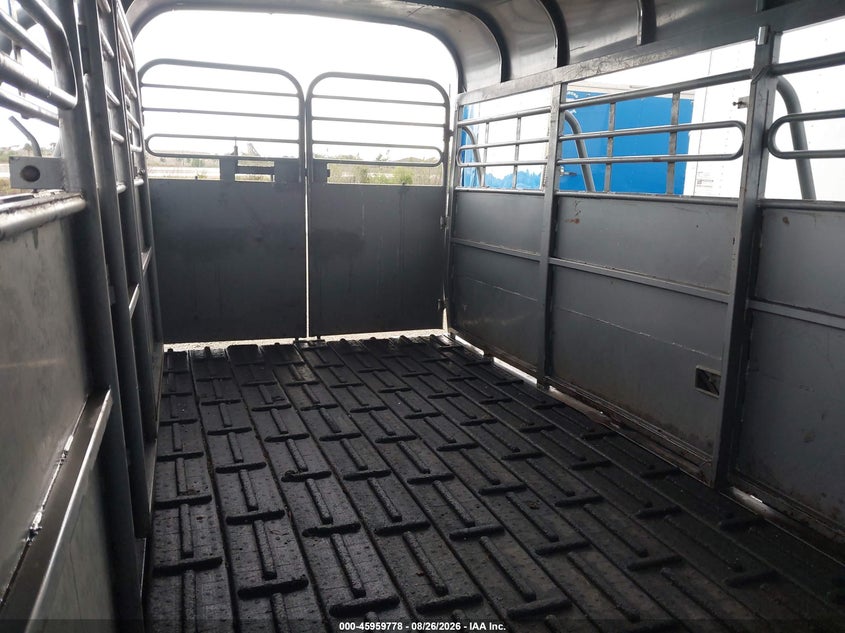 2019 WILSON TRAILER CO LIVESTOCK TRAILER auction photo 8