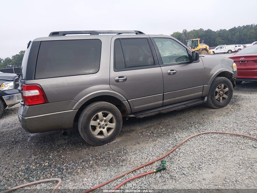 2010 FORD EXPEDITION auction photo 4