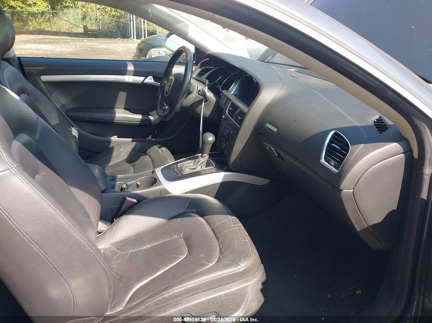 AUDI A5 2011 VIN WAUCFAFR1BA030268