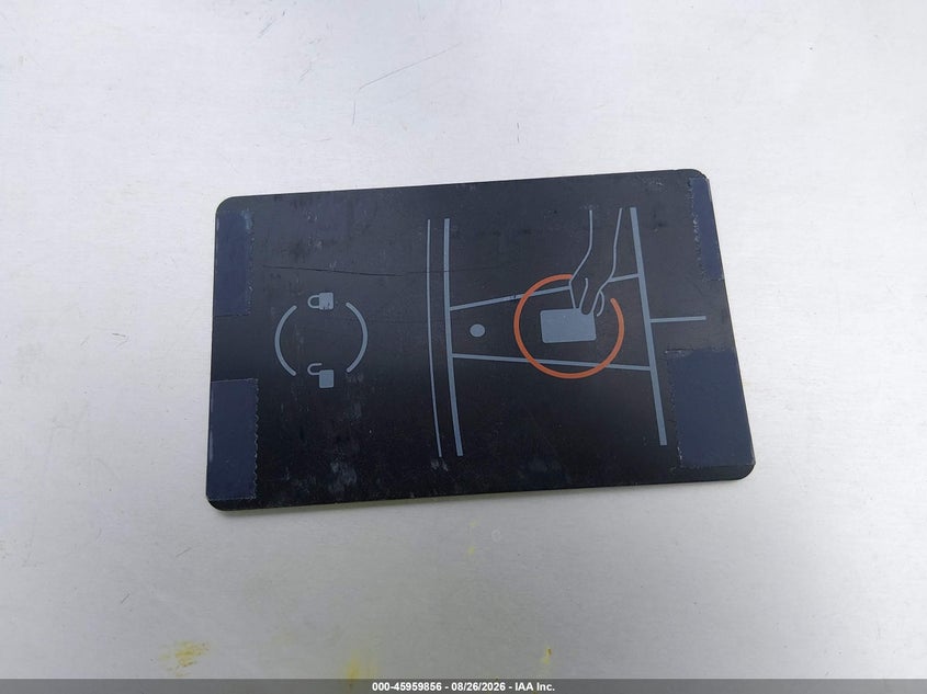 TESLA MODEL 3 - zdjęcie 11