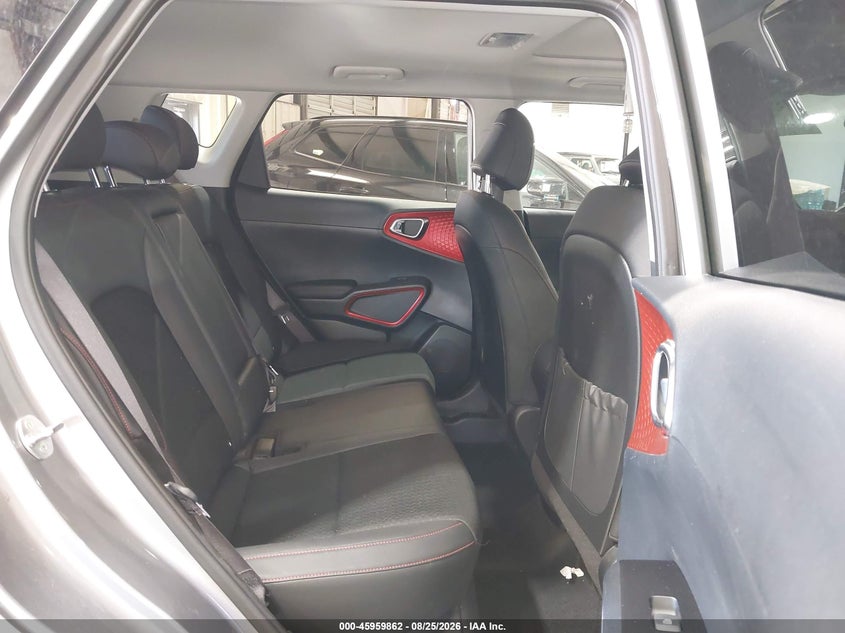 2024 KIA SOUL GT-LINE · Фото 8