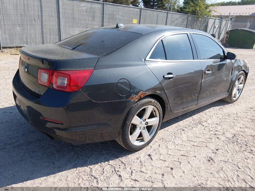 2014 CHEVROLET MALIBU auction photo 4