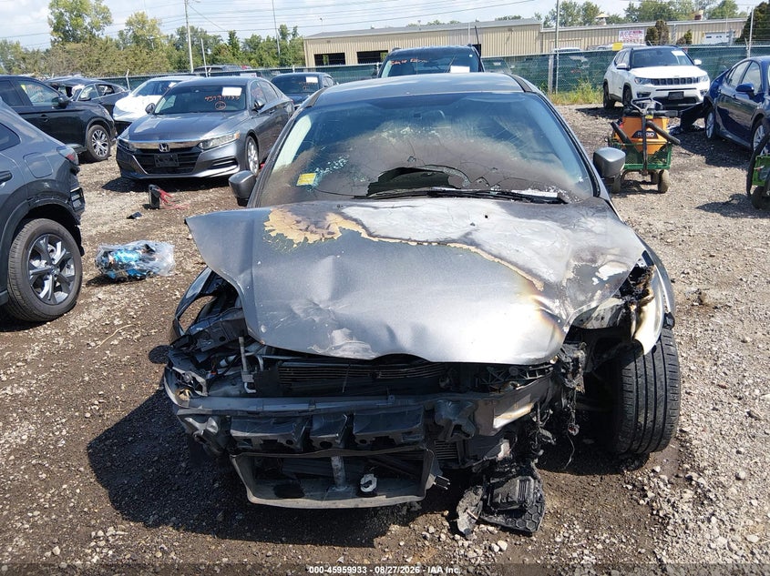 FORD FOCUS 2014 VIN 1FADP3F22EL351804