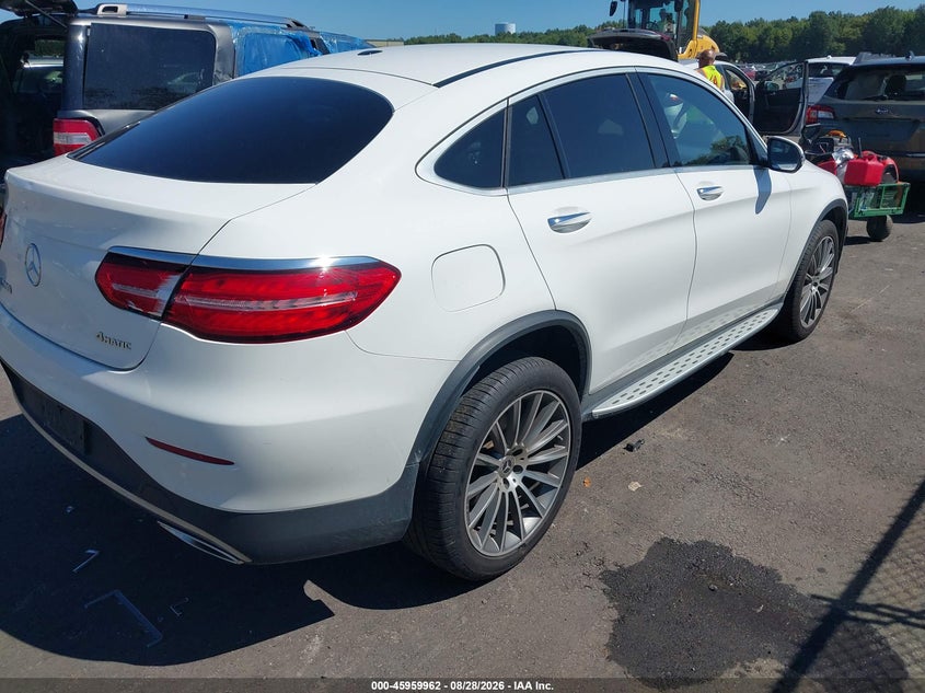 2019 MERCEDES-BENZ GLC 300 COUPE auction photo 4