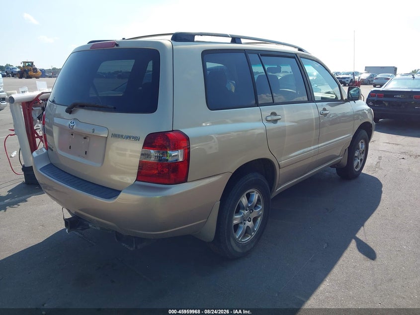 2005 TOYOTA HIGHLANDER auction photo 4