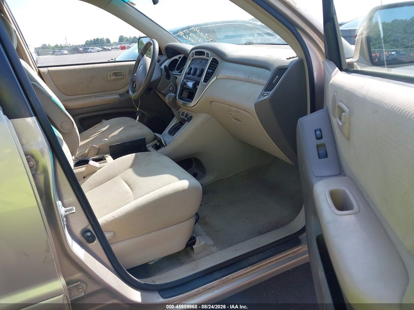 2005 TOYOTA HIGHLANDER auction photo 5