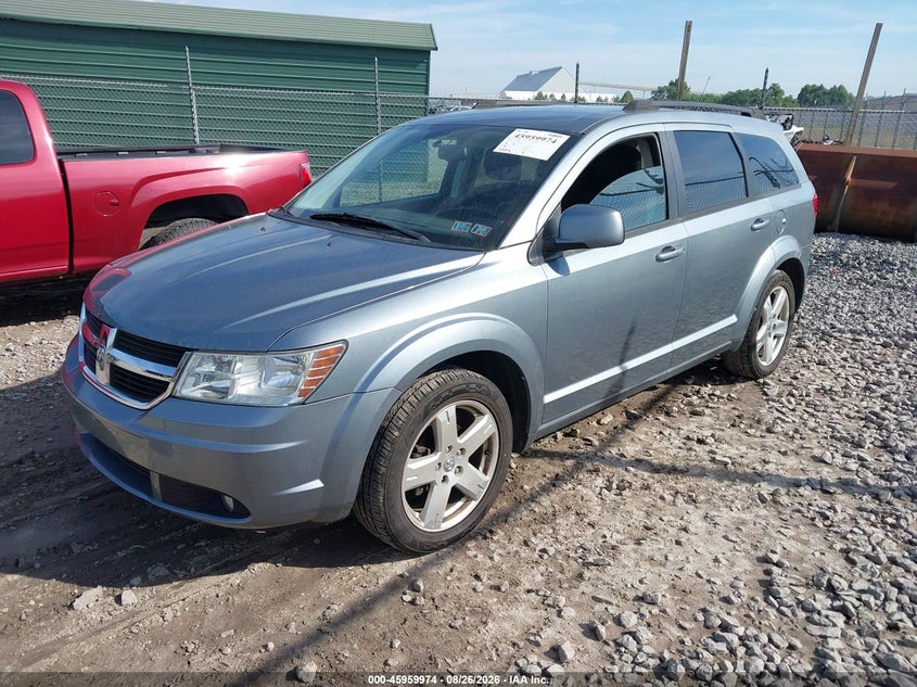 2010 Dodge Journey, Normal Wear & Tear, IAAI, VIN 3D4PH5FV3AT182727 — photo 2