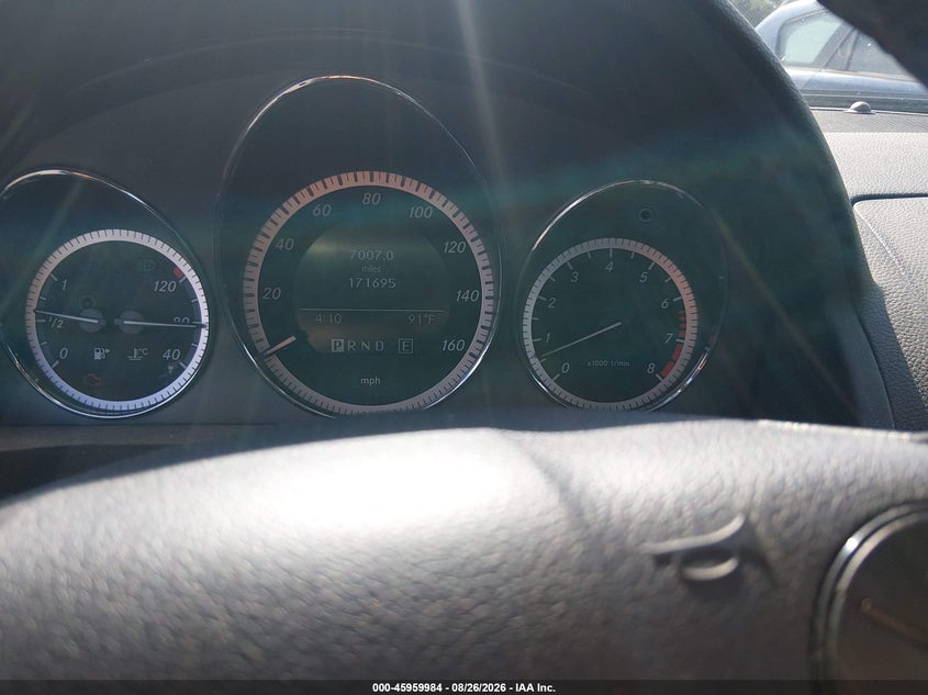 MERCEDES-BENZ C 300 2011 VIN WDDGF8BB6BR174167