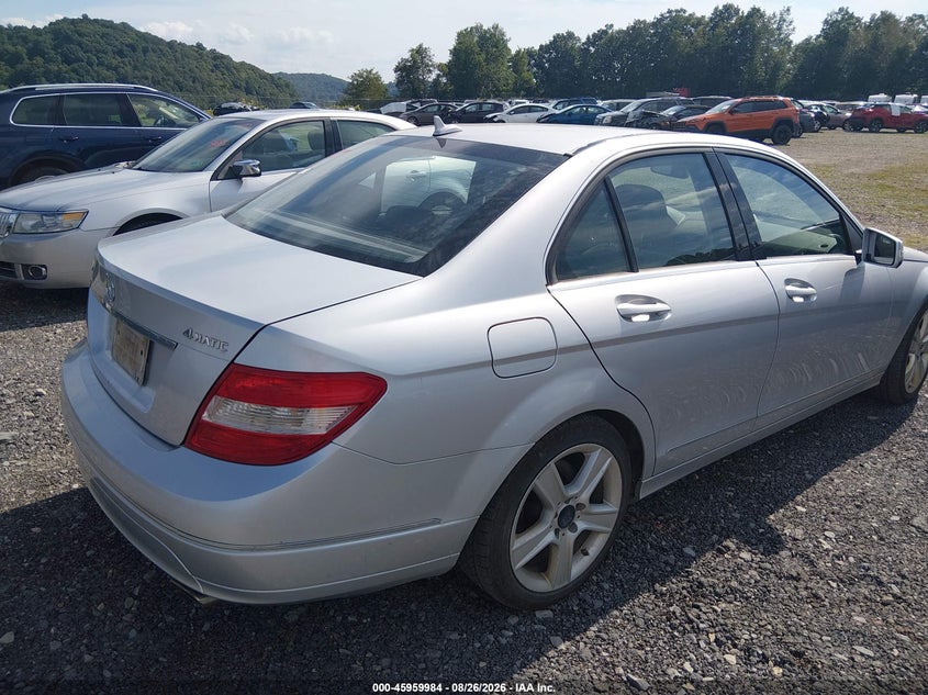 2011 MERCEDES-BENZ C 300 auction photo 4