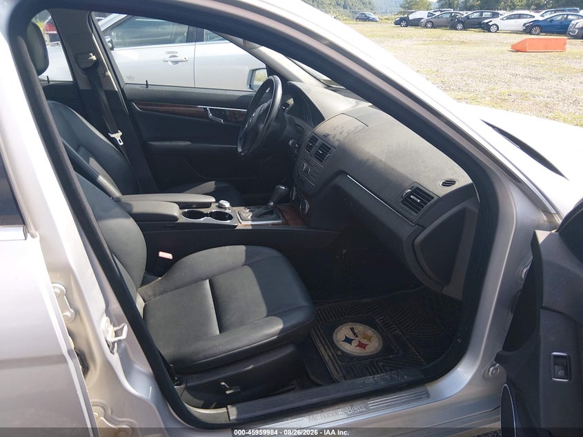 2011 MERCEDES-BENZ C 300 auction photo 5