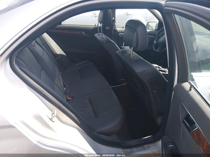 2011 MERCEDES-BENZ C 300 auction photo 8