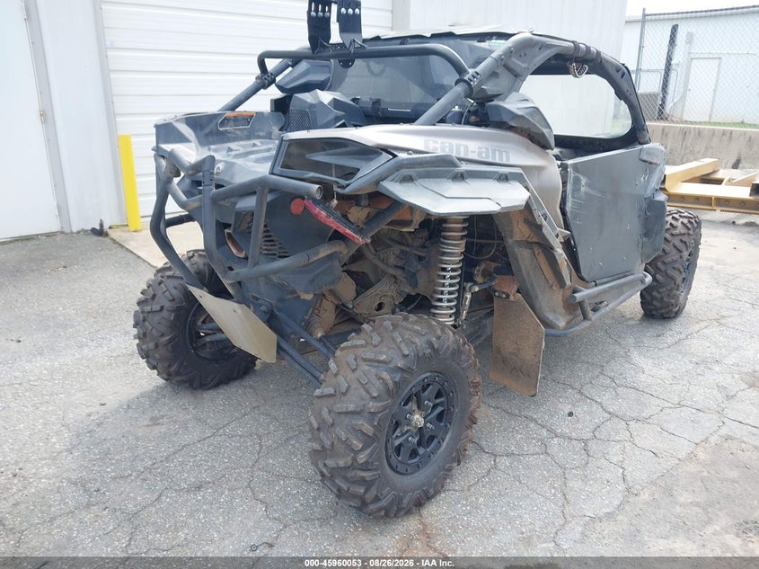 Фото 3 - CAN-AM MAVERICK X3