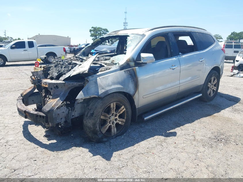 2012 Chevrolet Traverse, Engine Burn, IAAI, VIN 1GNKVGED0CJ191939 — photo 2