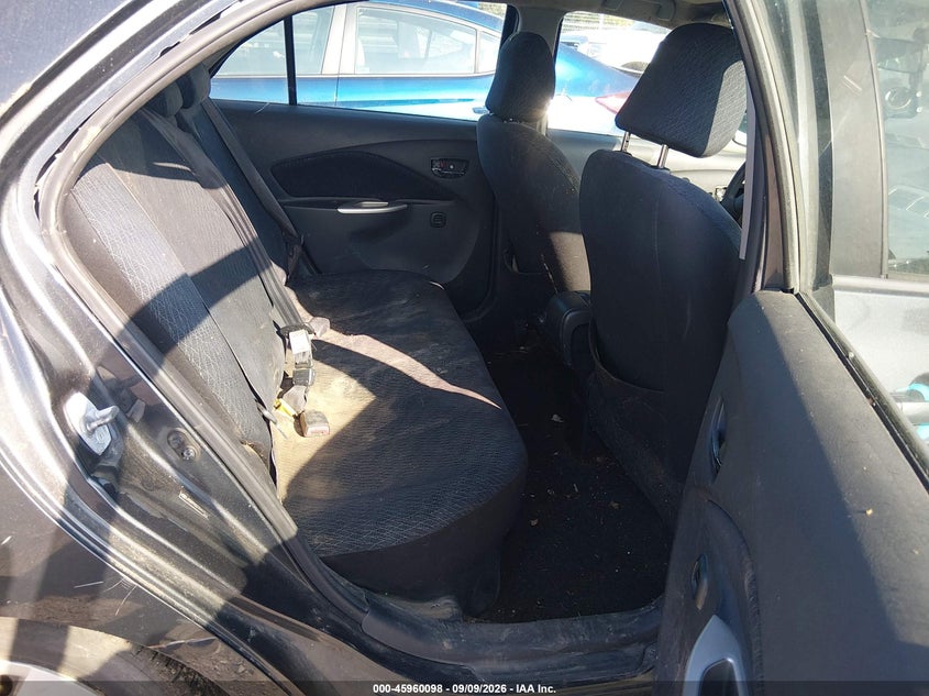 2008 TOYOTA YARIS auction photo 8
