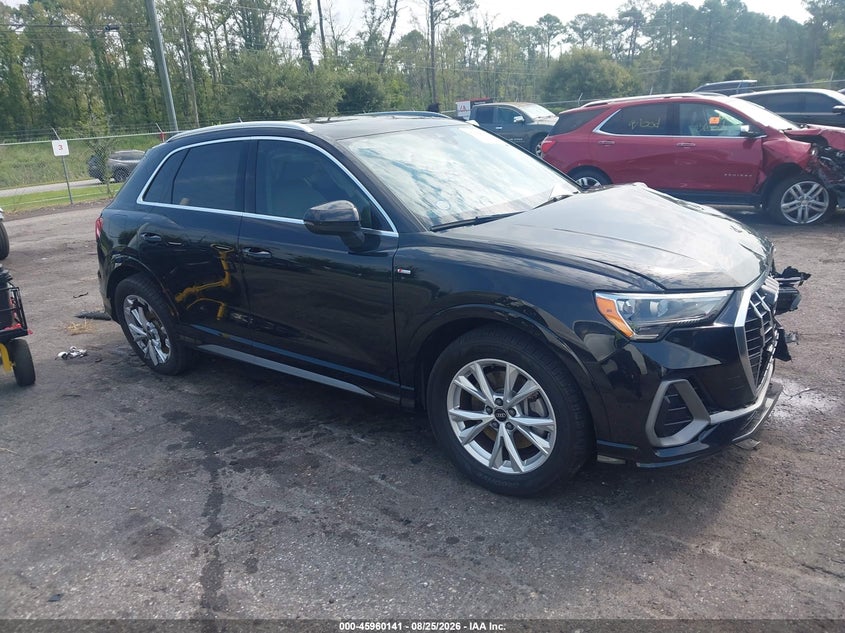 2022 AUDI Q3 auction photo 1