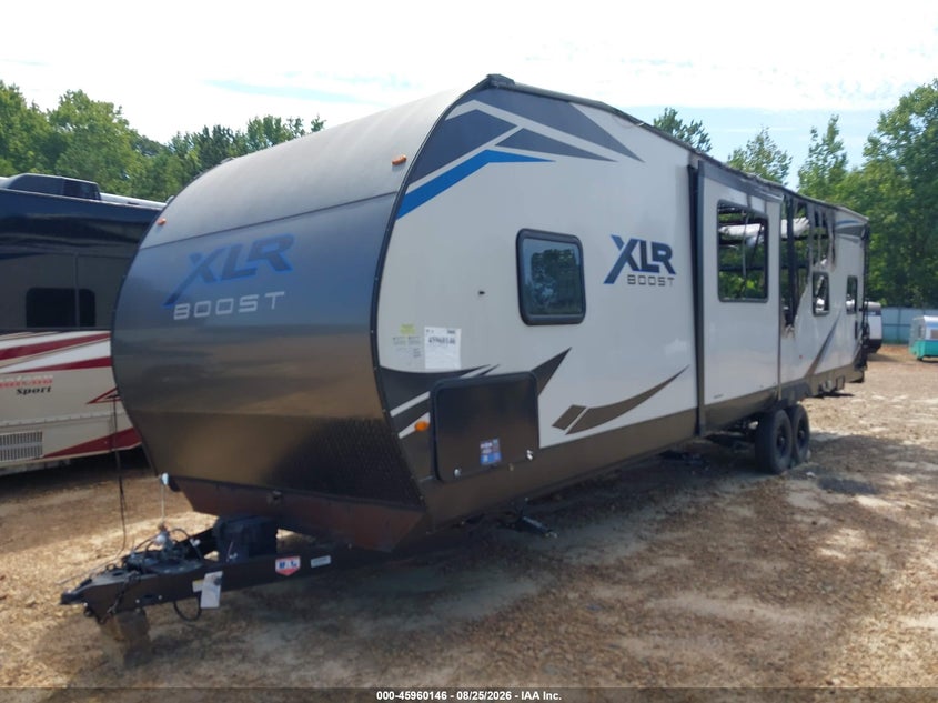 2022 FOREST RIVER XLR BOOST auction photo 2