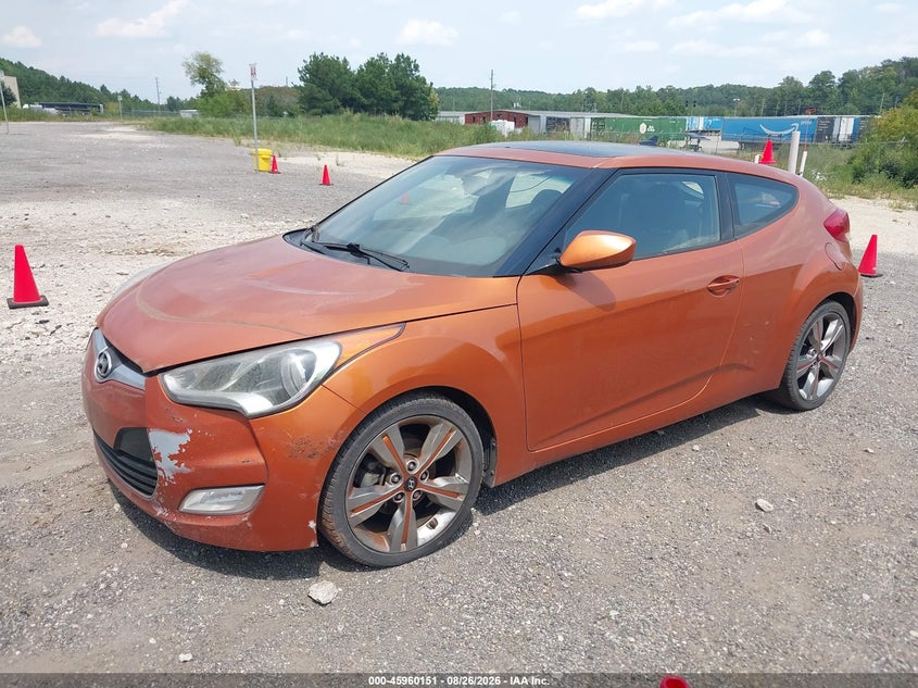 2016 Hyundai Veloster, Обычный износ, IAAI, VIN KMHTC6AD3GU299197 — фото 2