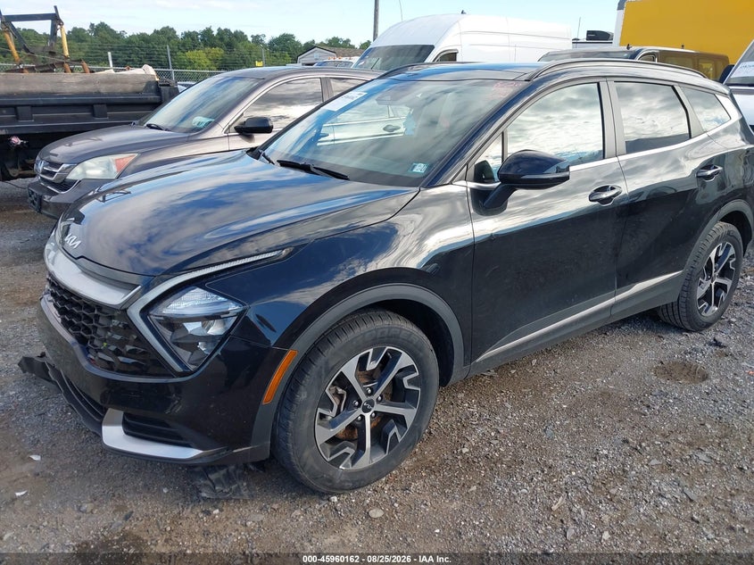 2023 KIA SPORTAGE HYBRID auction photo 2