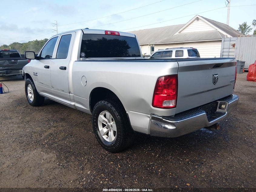 2017 RAM 1500 auction photo 3