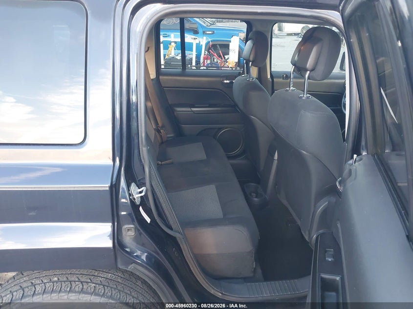 JEEP PATRIOT 2011 VIN 1J4NF1GB4BD100285