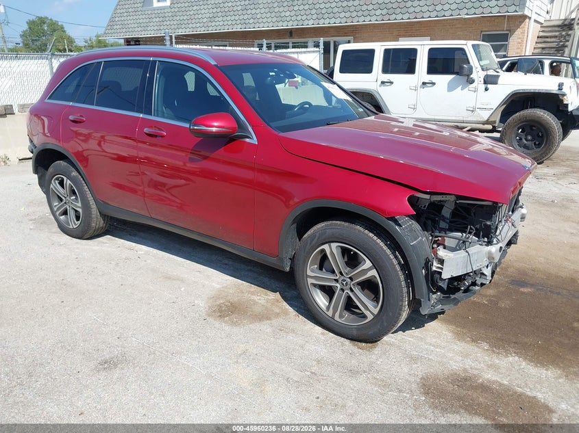MERCEDES-BENZ GLC 300