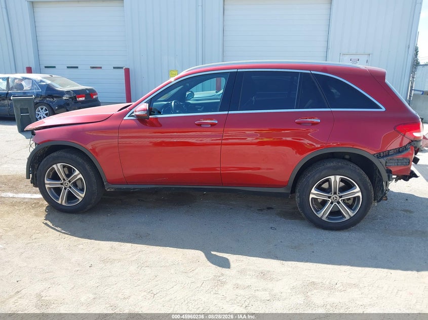 MERCEDES-BENZ GLC 300 - zdjęcie 15