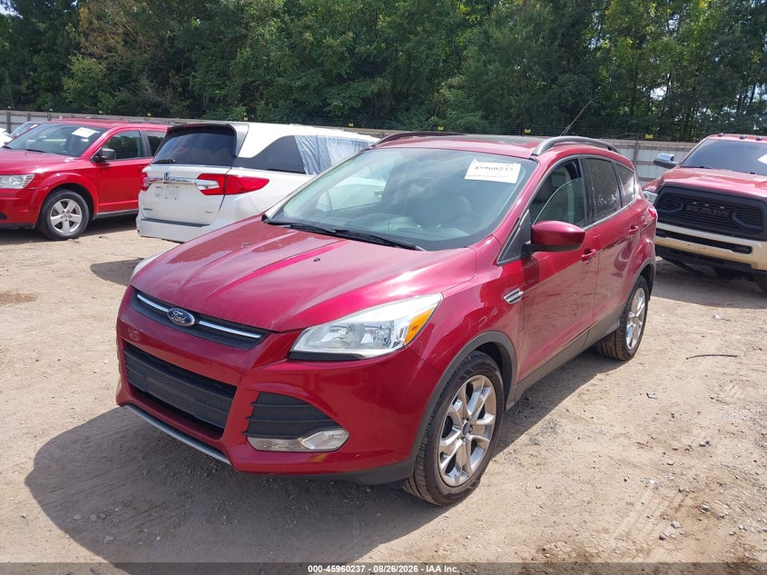 2014 Ford Escape, Right Side, IAAI, VIN 1FMCU0GX7EUB22421 — photo 2