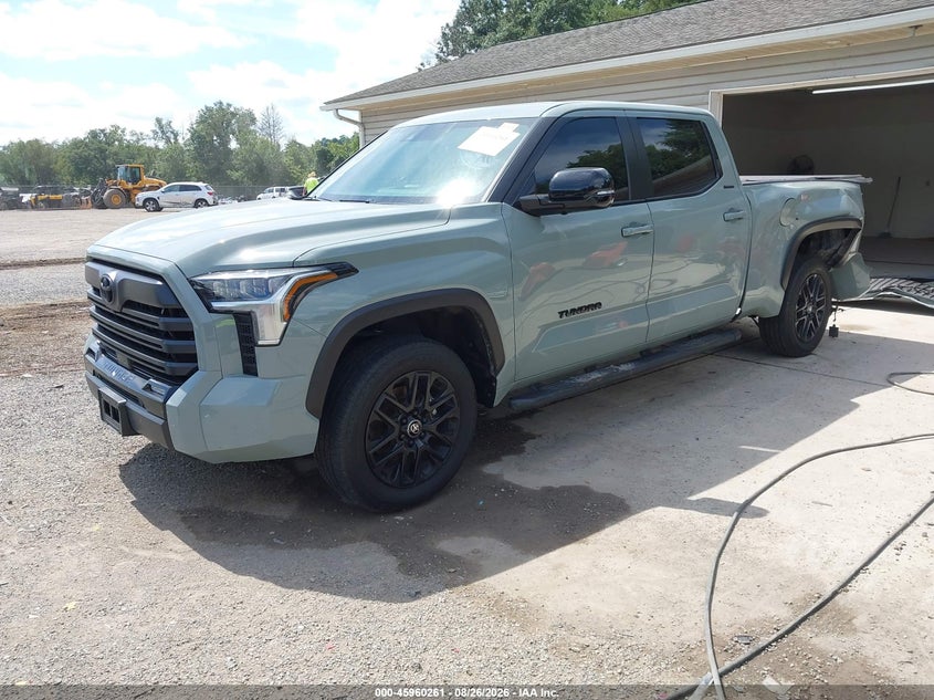 TOYOTA TUNDRA - zdjęcie 2