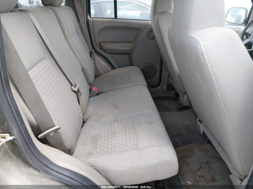 2007 JEEP LIBERTY auction photo 8