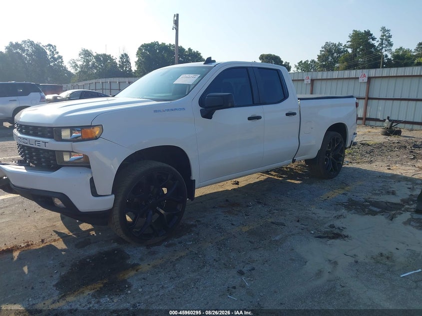 2019 Chevrolet Silverado, Front End, IAAI, VIN 1GCRWBEH4KZ411576 — photo 2