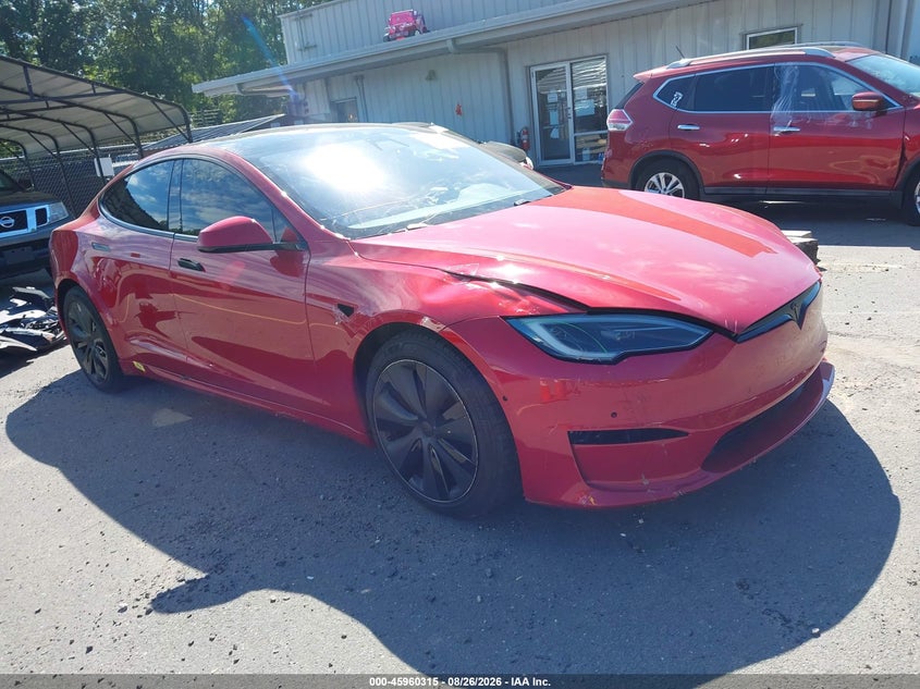 Vin: 5yjsa1e68nf477647, lot: 46459533, tesla model s plaid tri motor all-wheel drive 2022 img_1