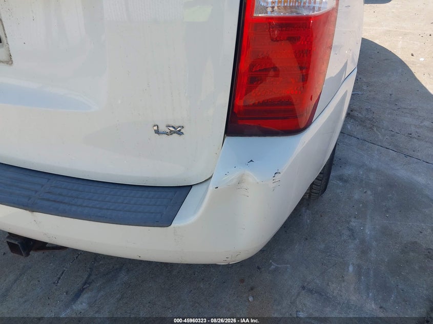 2006 KIA SEDONA auction photo 5