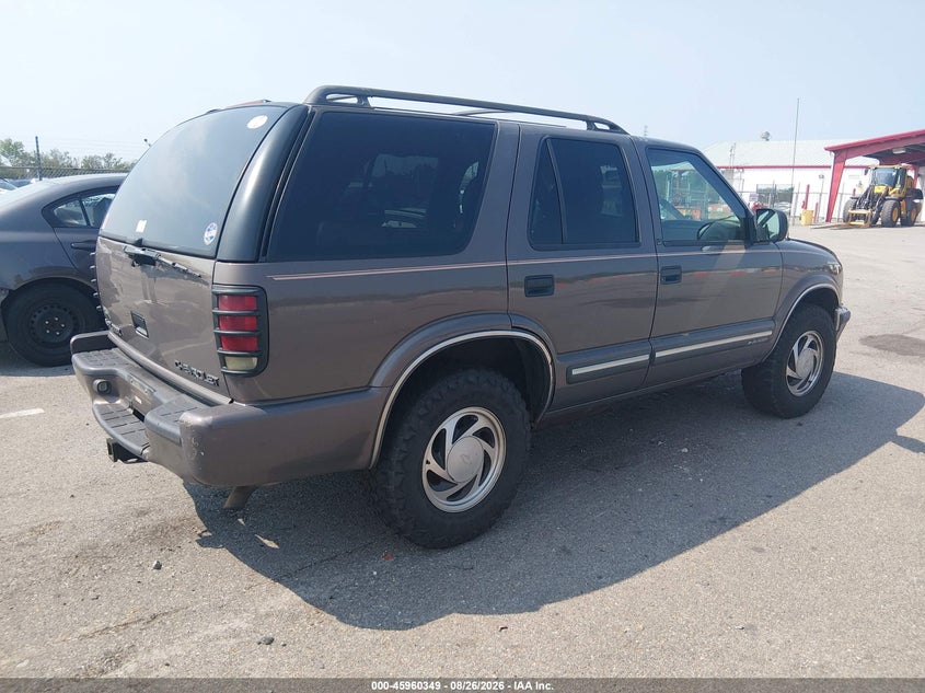2000 CHEVROLET BLAZER — zdjęcie 4