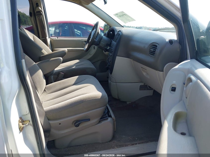 2006 DODGE GRAND CARAVAN auction photo 5