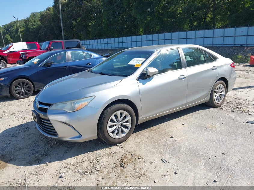 2016 Toyota Camry, Roof, IAAI, VIN 4T4BF1FK4GR562719 — photo 2