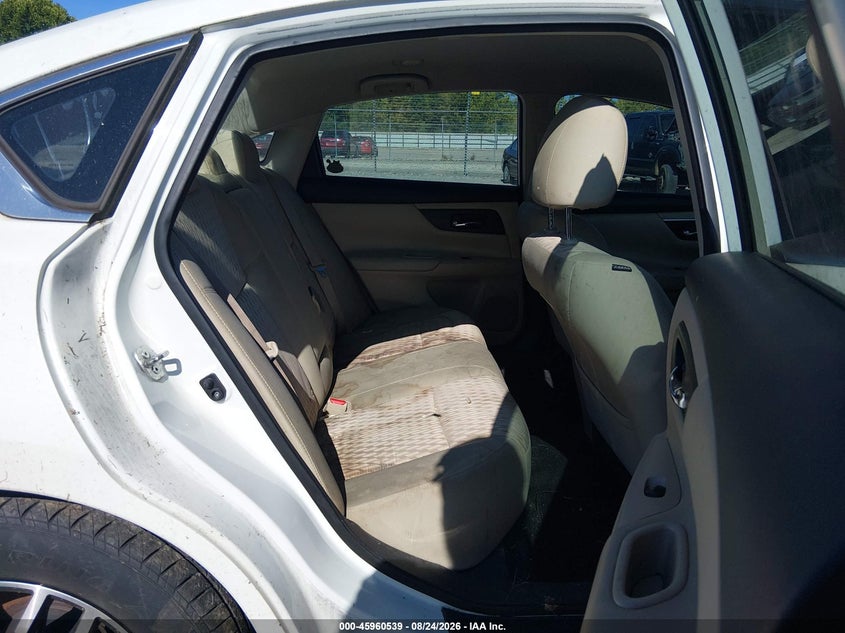 2016 NISSAN ALTIMA auction photo 8