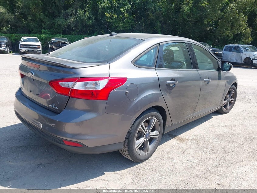 2014 FORD FOCUS auction photo 4