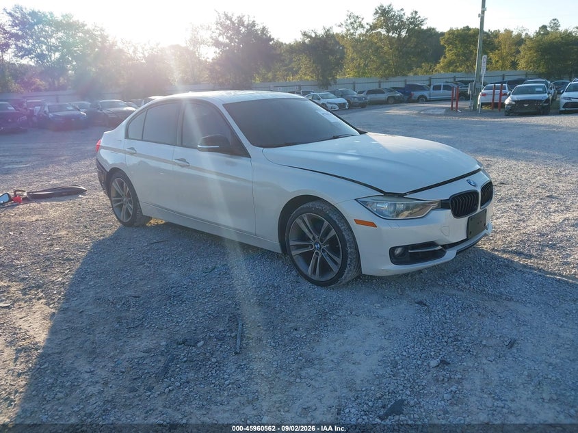 Vin: wba3b3c5xdf532906, lot: 46459781, bmw 328i xdrive 2013 img_1