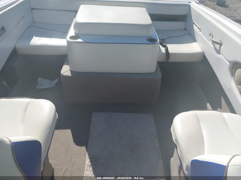 2003 BAYLINER CUDDY CABIN auction photo 8