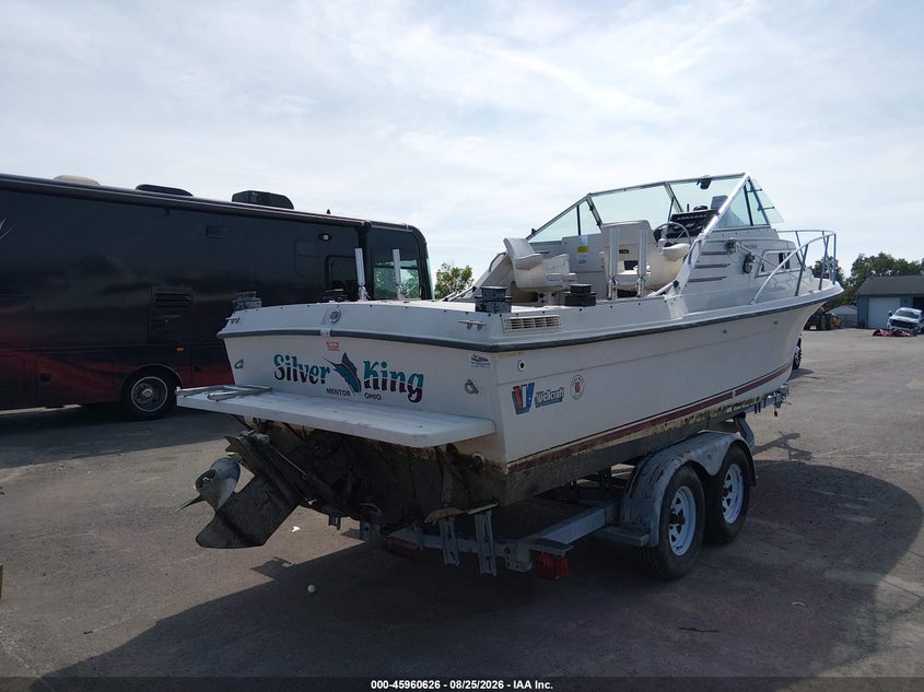 1991 WELLCRAFT 24' auction photo 4