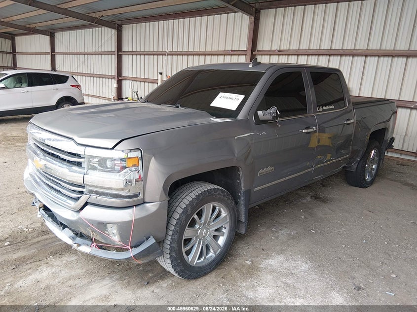 2017 Chevrolet Silverado, Левый бок, IAAI, VIN 3GCUKTEC8HG214533 — фото 2