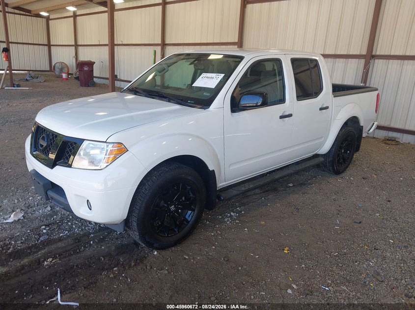 2021 Nissan Navara (Frontier), Right Front, IAAI, VIN 1N6ED0EB0MN711224 — photo 2