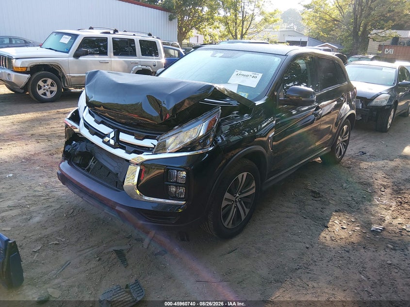 2024 Mitsubishi Outlander, Front End, IAAI, VIN JA4ARUAU7RU014335 — photo 2