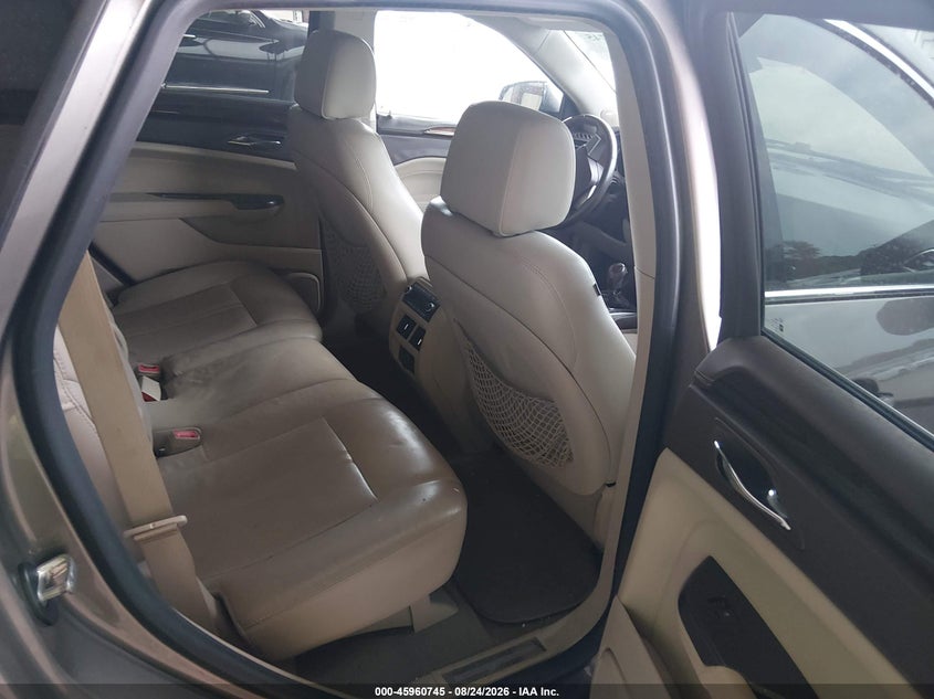 Фото 8 - CADILLAC SRX