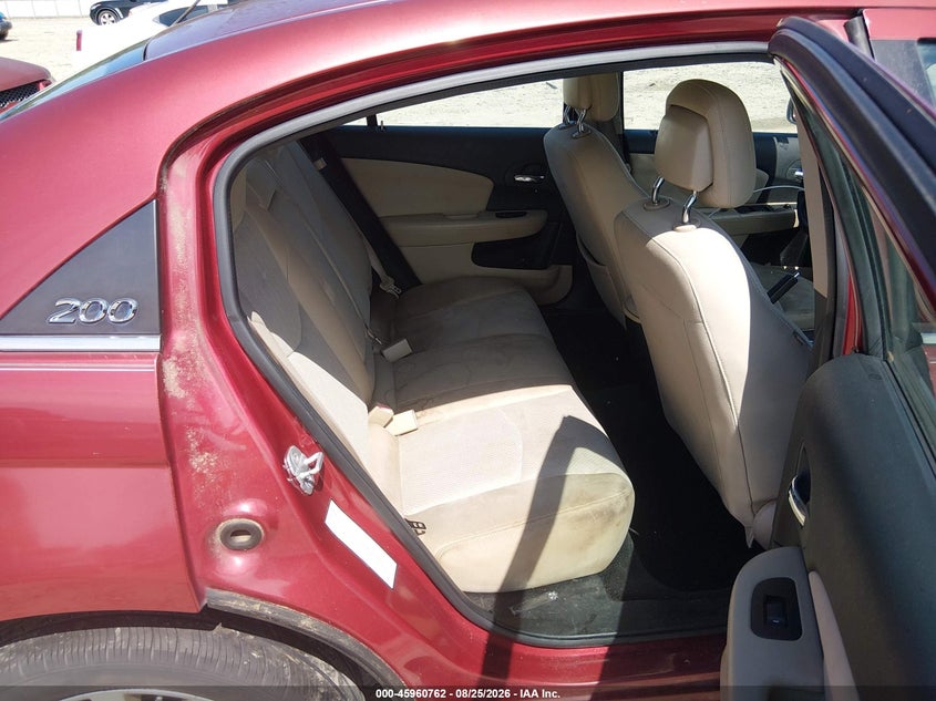 2012 CHRYSLER 200 auction photo 8