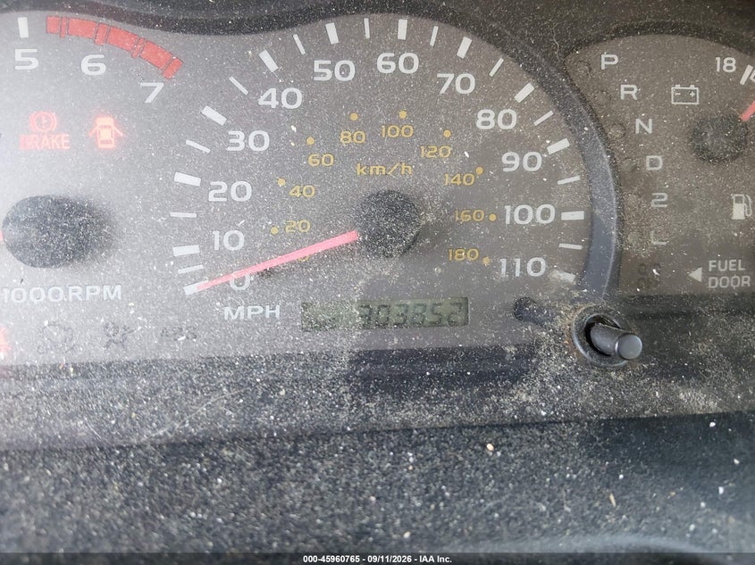 2001 TOYOTA SEQUOIA auction photo 7
