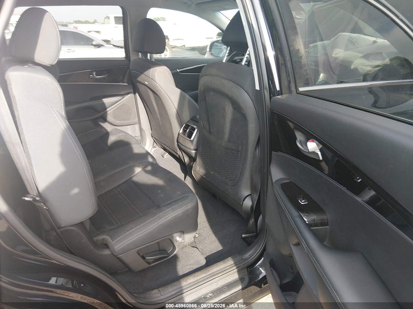 2020 KIA SORENTO auction photo 8