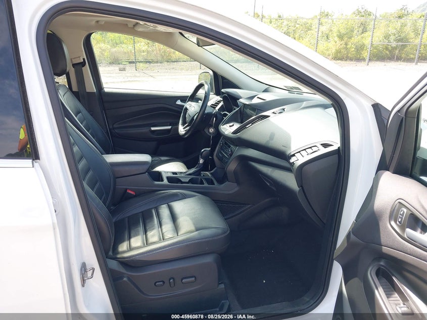 2017 FORD ESCAPE auction photo 5