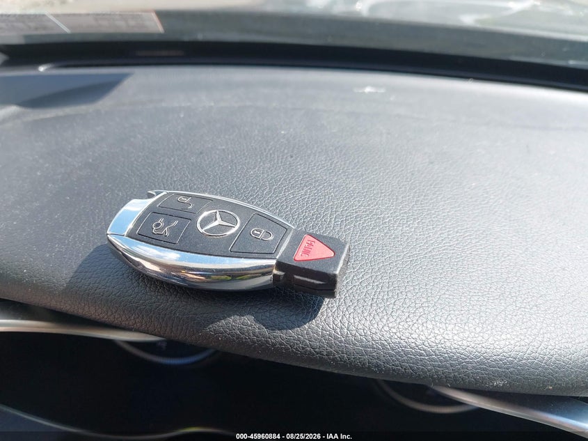 MERCEDES-BENZ C 300 - zdjęcie 11
