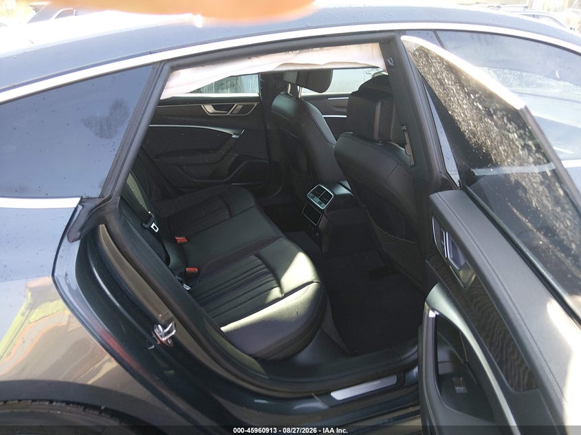 AUDI A7 2019 VIN WAUV2AF23KN123681